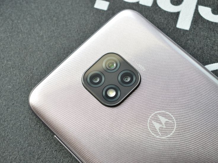 Moto G Power (2021) vs. Google Pixel 4a Digital Trends in 2021