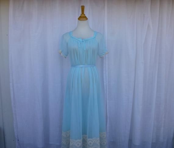 Baby Blue Vintage \\long Nylon Nightgown