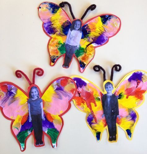 A butterfly project for preschool and elementary kids! Could use paint or feathe...