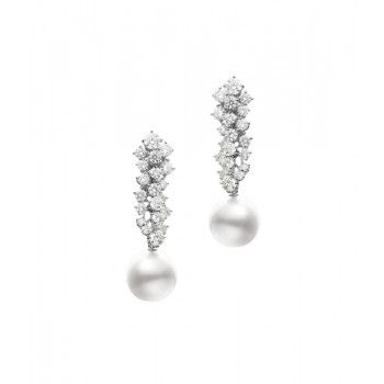 968 Best Mikimoto Images On Pinterest Cultured Only The Best Pearls In World Are Destined To Become Mikimoto Gems Unwavering Dedication Quality Pearl Jewelry Necklaces Earrings Rings Is Why