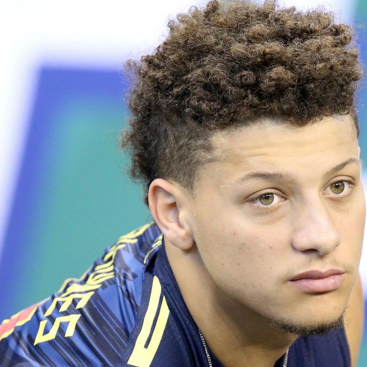 Patrick Mahomes Allegedly Robbed at Gunpoint | Kc chiefs football