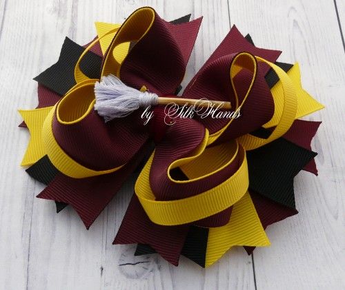 Harry Potter Hair Bow red black bow Hogwarts Gryffindor Hufflepuff