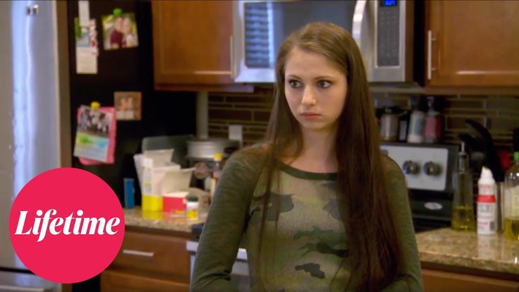 Escaping Polygamy What Its Like To Be Pregnant In The Order Season 3 Flashback Lifetime In