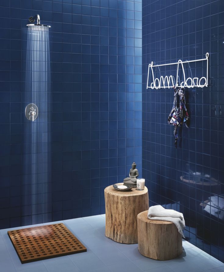 les 25 meilleures idées de la catégorie salles de bain bleu marine ... - Carrelage Bleu Salle De Bain les 25 meilleures idées de la catégorie salles de bain bleu marine ... - Carrelage Bleu Salle De Bain