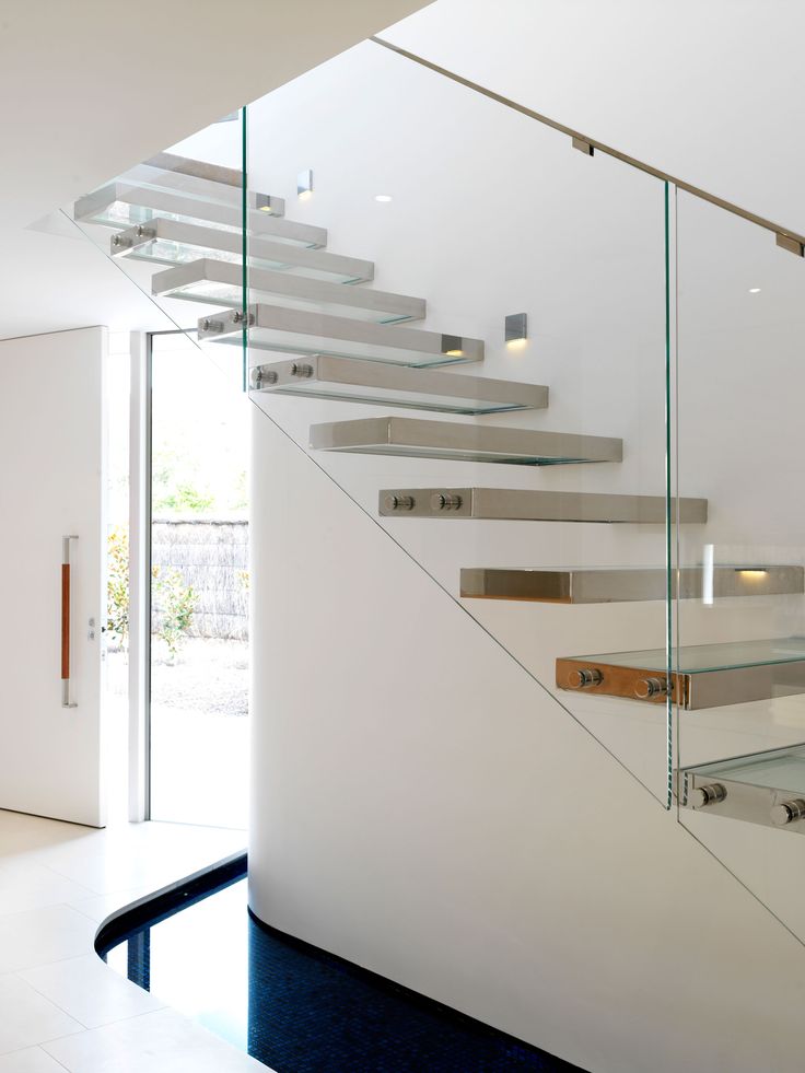 Die besten 25+ Glasrelingsystem Ideen auf Pinterest Rahmenlose - gelander design ideen treppe interieur Die besten 25+ Glasrelingsystem Ideen auf Pinterest Rahmenlose - gelander design ideen treppe interieur