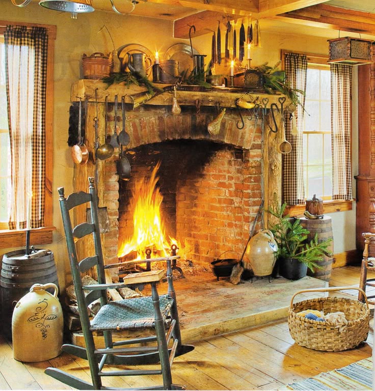 Best 25+ Old fireplace ideas on Pinterest | Rustic fireplaces Stone fireplace mantles and Rustic mantle