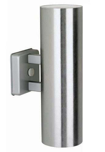 modern outdoor lighting sconces exterior commercial building 10 easy pieces outdoor lighting casa de hannon pinterest walls wall sconces and indoor outdoor modern outdoor lighting sconces exterior commercial building 10 easy pieces outdoor lighting casa de hannon pinterest walls wall sconces and indoor outdoor
