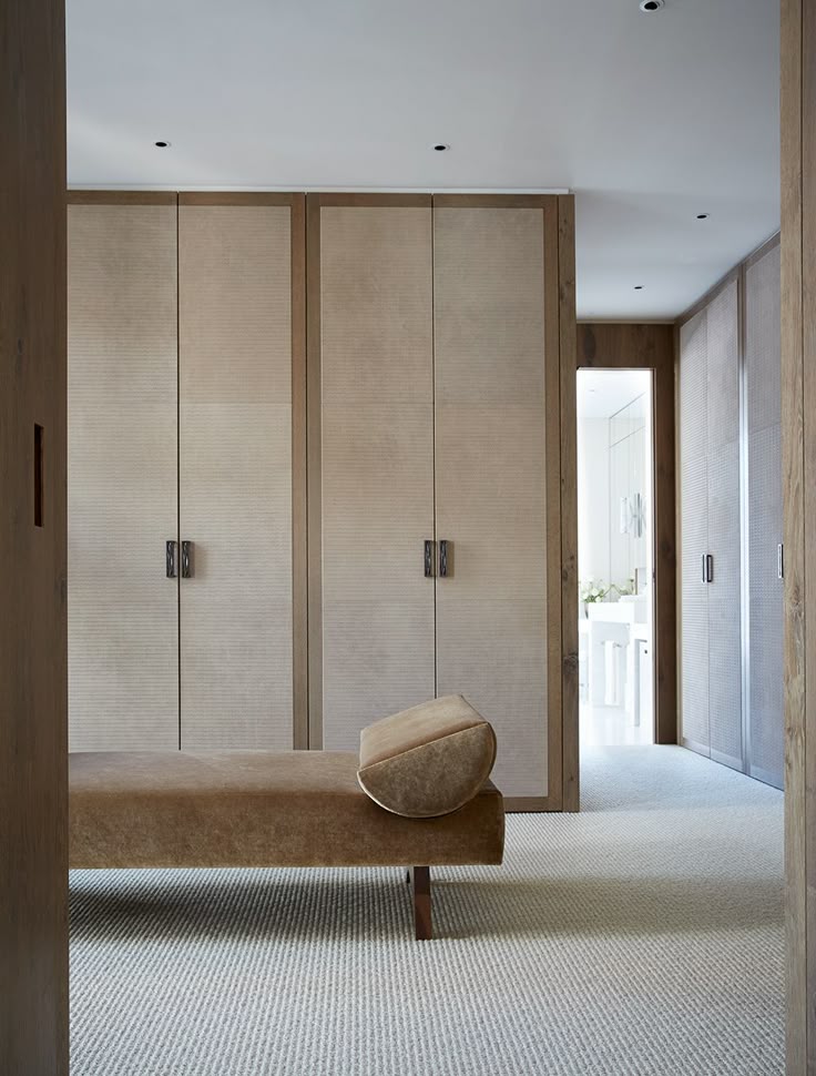 St Moritz Todhunter Earle Walk In Closet St Moritz Todhunter Earle Walk In Closet
