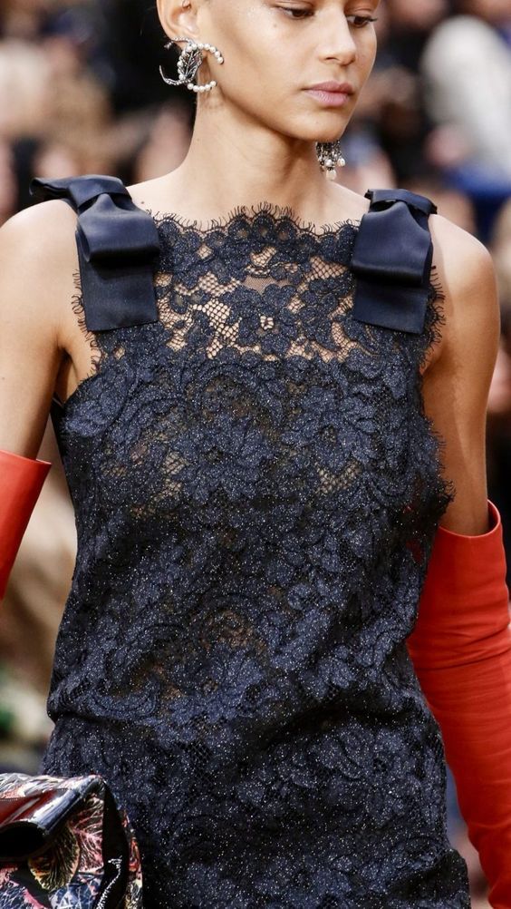 Best of CHANEL FALL 2018