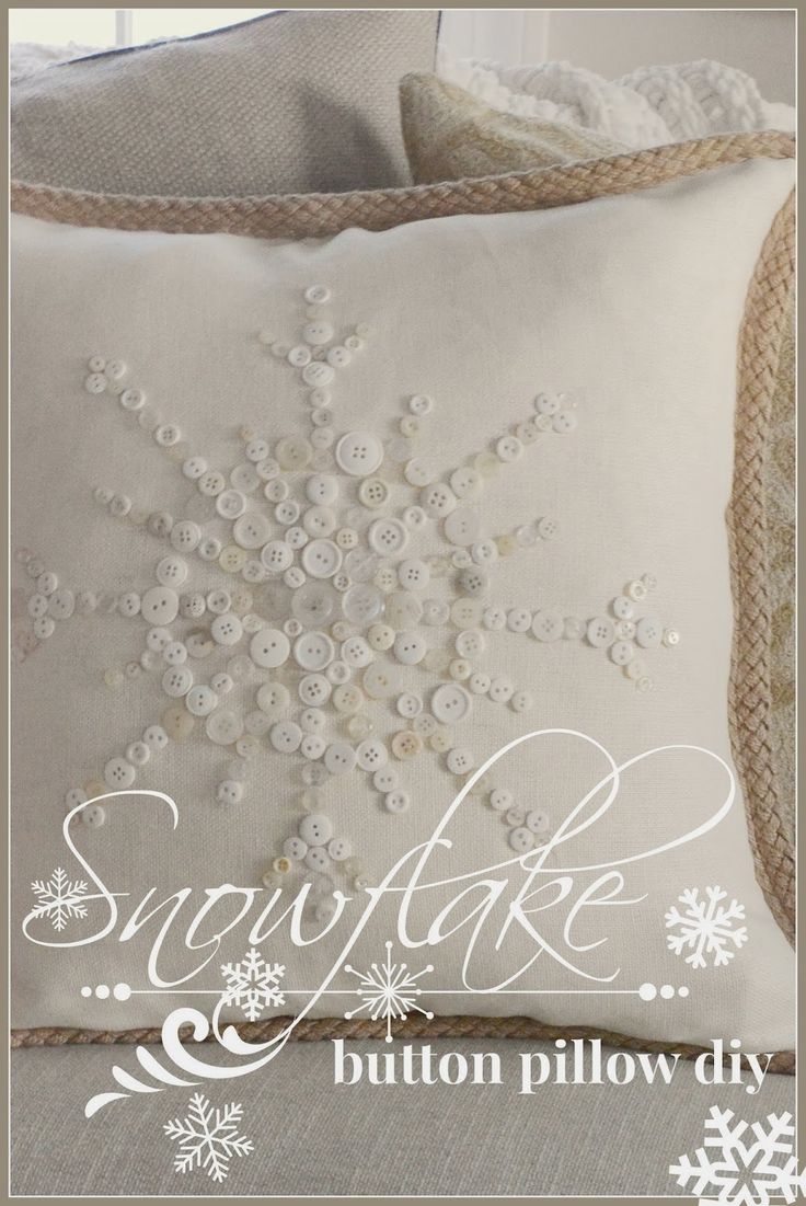 NO- SEW SNOWFLAKE BUTTON PILLOW Pillows, Craft and Button button