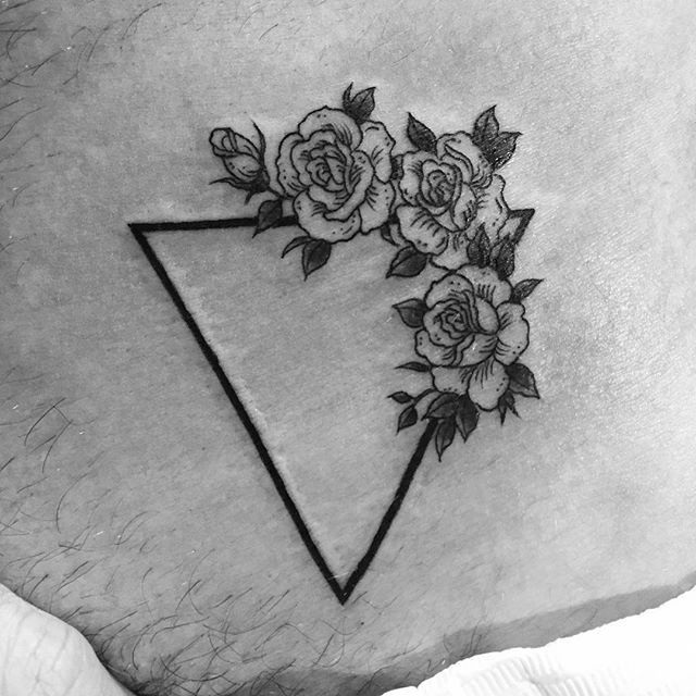 the 25 best triangle tattoos ideas on pinterest triangle tattoo the 25 best triangle tattoos ideas on pinterest triangle tattoo