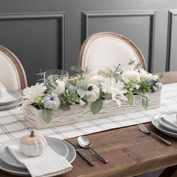 Dahlia And Eucalyptus Wooden Crate Centerpiece Kirklands Dining Room Table Centerpieces Farmhouse Centerpiece Table Decorations