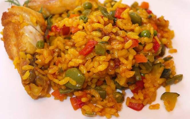 Receta De Arroz Con Pollo Casero Como Hacerlo Fácil Receta Recetas De Arroz Con Pollo Recetas Con Arroz Arroz Con Pollo