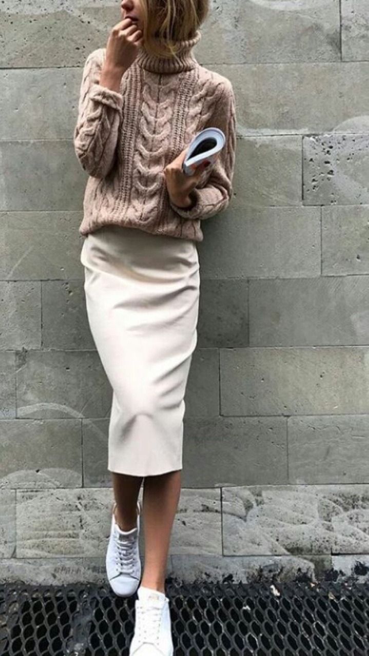 Love the simplicity of this look.