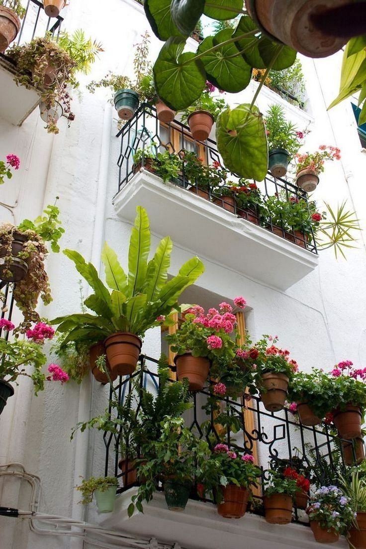 40 Modern Rooftop And Balcony Garden Ideas Rooftop Garden Garden Design Balcony Garden