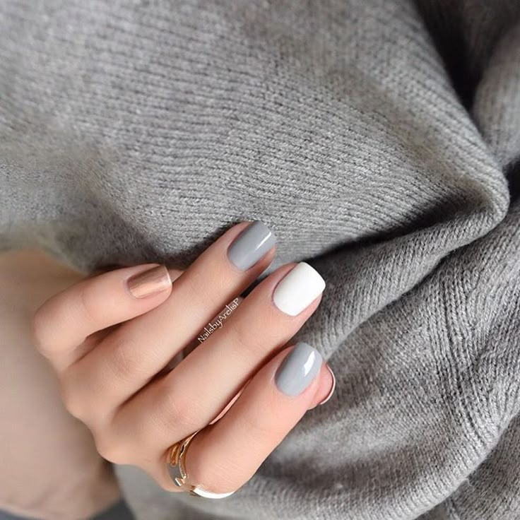 “Close up of yesterday's @songofstyle inspired nails... See previous post for more info On the nails @essiepolish Cocktail Bling, Blanc & Penny…” Nail Designs, Nail Art Designs, Fall Nail Art, Nail Trends, Nail Colors, Nails Inspiration, Trendy Nails, Perfect Nails, Manicure And Pedicure