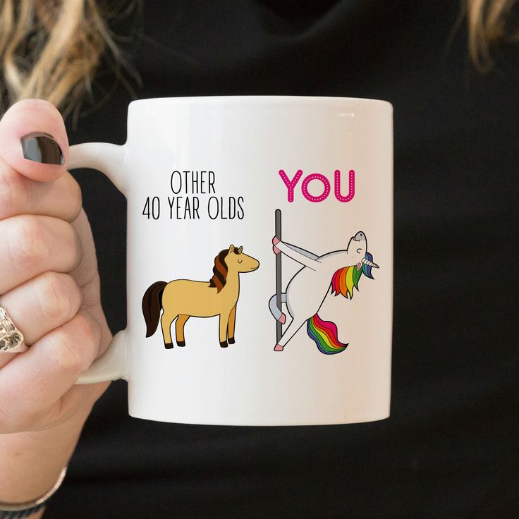 It Took Me 40 Years To Look This Good Meme Quote Saying 40th Birthday Tumbler Travel Mug 40 Year Old Birthday Gifts Presents Men /& Women