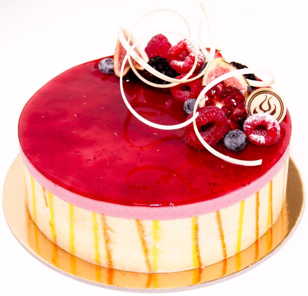 High Class Decorated Cheese Cake High Class Decorated Cheese Cake