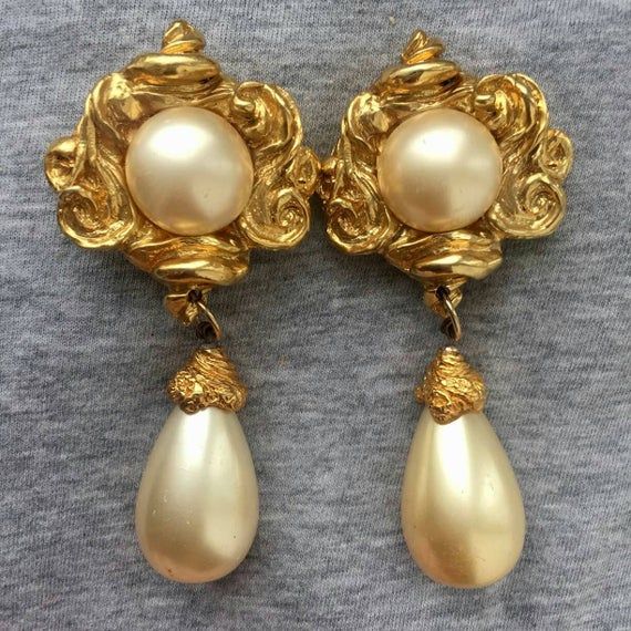Rock Lobster Designs Gold Pearl Teardrop Dangle and Drop Earrings