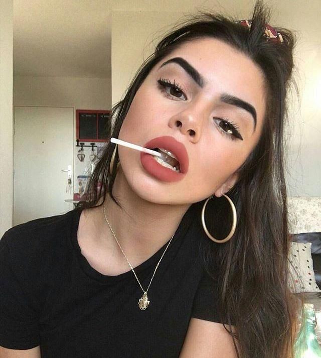 Concealer Powder Contour Highlight Winged Eyeliner Mascara Eyebrow Gel Dark Peach Lipstick Aesthetic Makeup Pinterest Makeup Eye Makeup