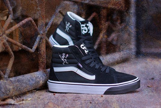 Vans X Social Distortion Sk8-Hi Black White Vans For Sale #Vans ... Vans X Social Distortion Sk8-Hi Black White Vans For Sale #Vans ...