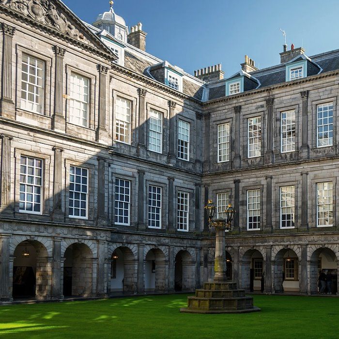 Eine Romantische Liebesgeschichte Die In Edinburgh Und London