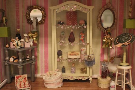 Green Dollhouse Miniature 1:12 Wallpaper Heirloom Stripe