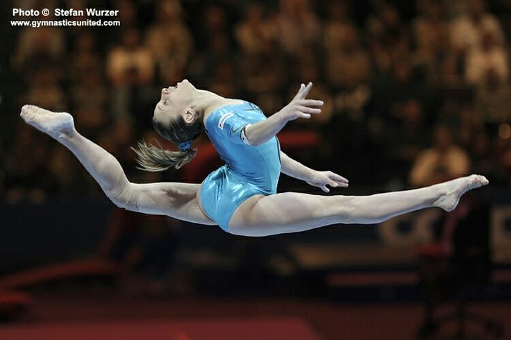 Gymnast | Gimnastas, Hermosas celebridades, Celebridades