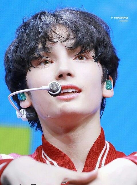 kai kamal huening txt kai south korean boy band kai kamal huening txt kai south korean boy band