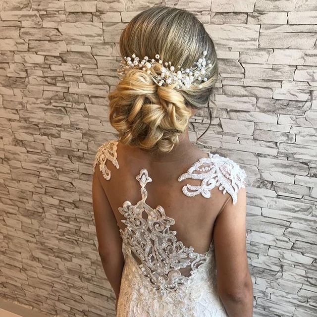 Mutluluklar Dileriz Hair Artist Nese Hanim Emmaguzellik Emmaguzellikfsm Artistic Hair Wedding Dresses Lace Wedding