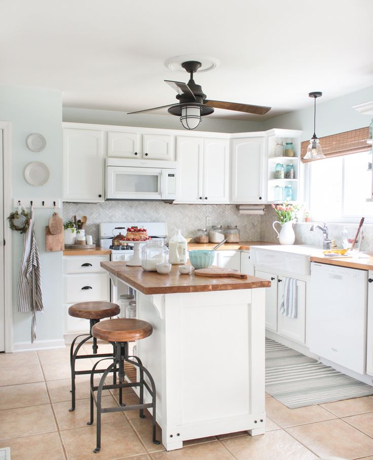 small white kitchen island best 25 small white kitchens ideas on city small white kitchen island best 25 small white kitchens ideas on city