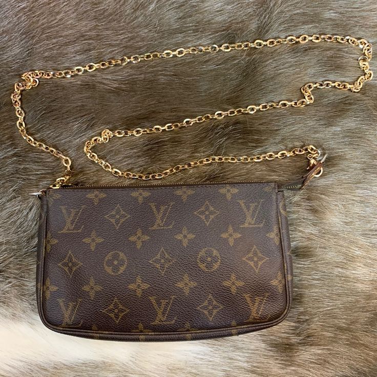 Louis vuitton pochette gold chain sale