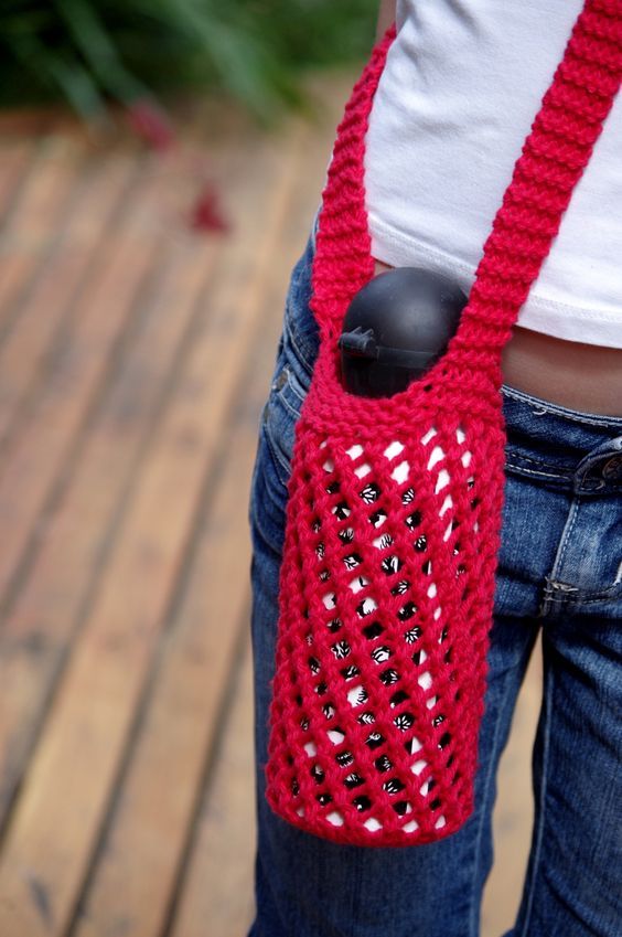 Download tikki: bishi (knit water bottle carrier) | Knitting, Crochet water bottle holder, Knitting patterns
