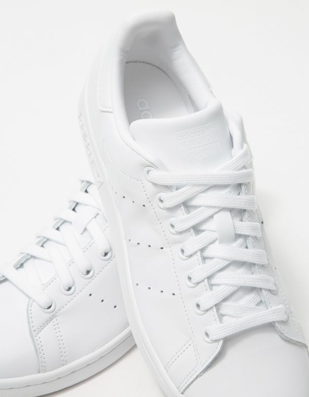 adidas bianche di pelle adidas bianche di pelle