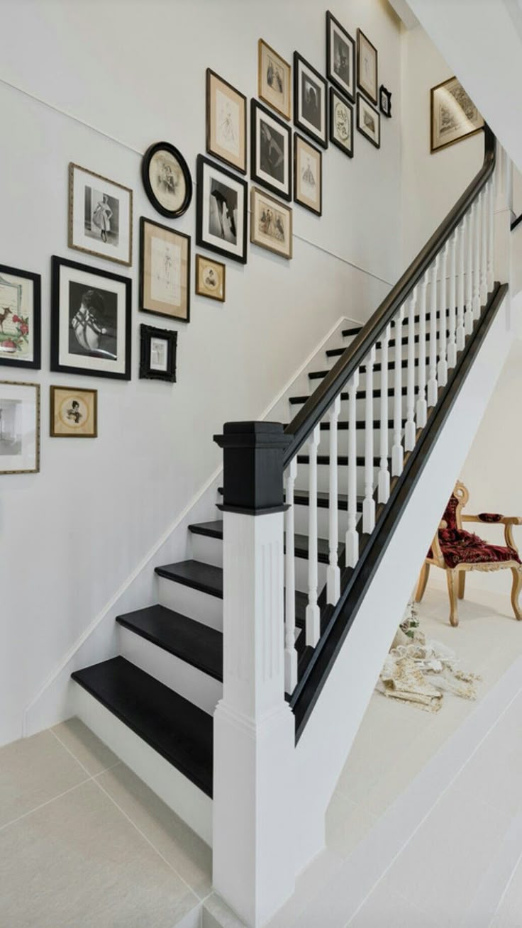 escalier peint blanc noir deco staircase remodel escalier peint blanc noir deco staircase remodel