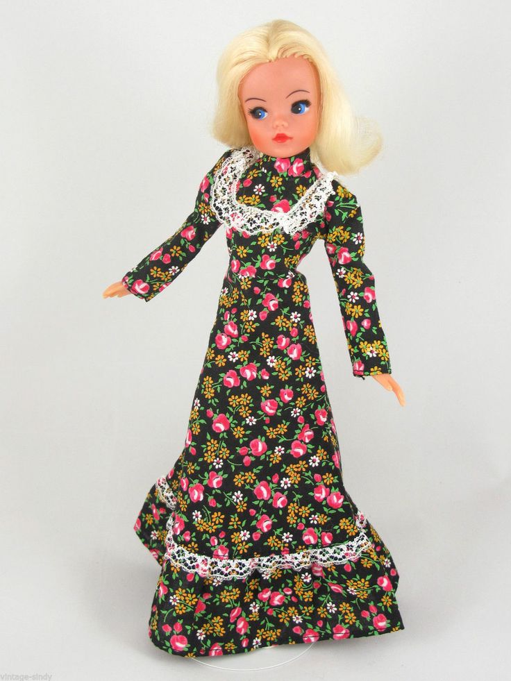 Tressy dolls and friends by Palitoy