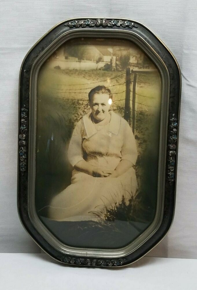 Vintage Antique Wood Convex Glass Ornate Bubble Picture Frame