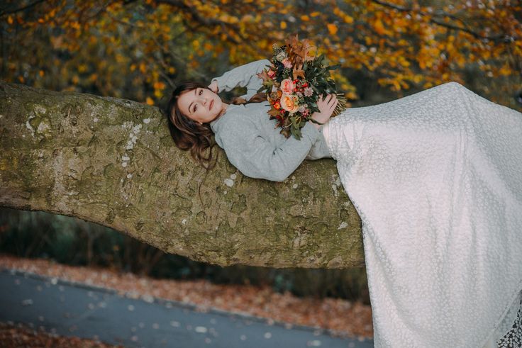 8 Best Twc Autumn Wedding Alternative Dress Option For A Stress Free Wedding Planner For The Modern Bride Our Stylised Bridal Looks And Find Perfect Alternative Suppliers With Ease