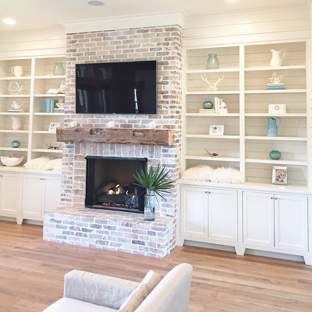 Best 25+ Fireplace built ins ideas on Pinterest | Fireplace with built ins Built in shelves living room and Fireplace shelves