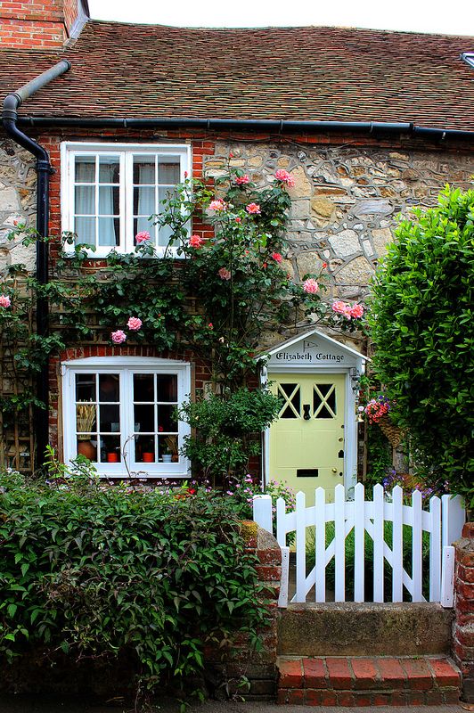 English Stone Cottage best 20+ english cottages ideas on pinterest | country cottages English Stone Cottage best 20+ english cottages ideas on pinterest | country cottages