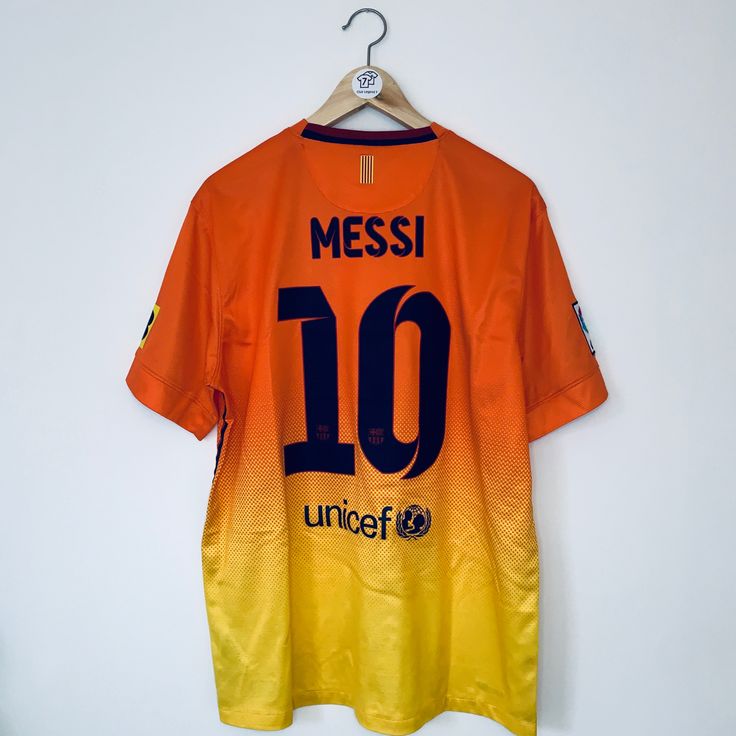 Lionel Messi 2012-13 Away Kit | Lionel messi, Messi, Football jerseys