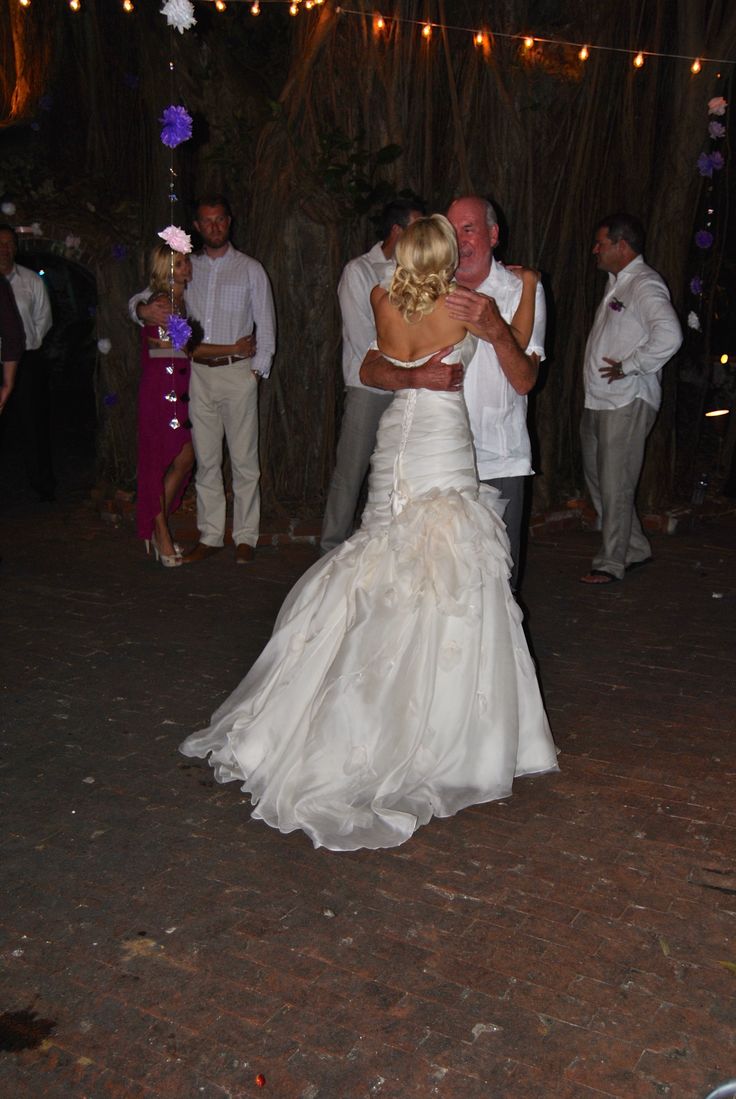 397 Best Key West Weddings Dj Michael Berrios Keywestdj Images Key West Martello Tower Botanical Gardens Wedding Keywestwedding Keywestweddingdj Mbeventdjs Keywestbotanicalgardens