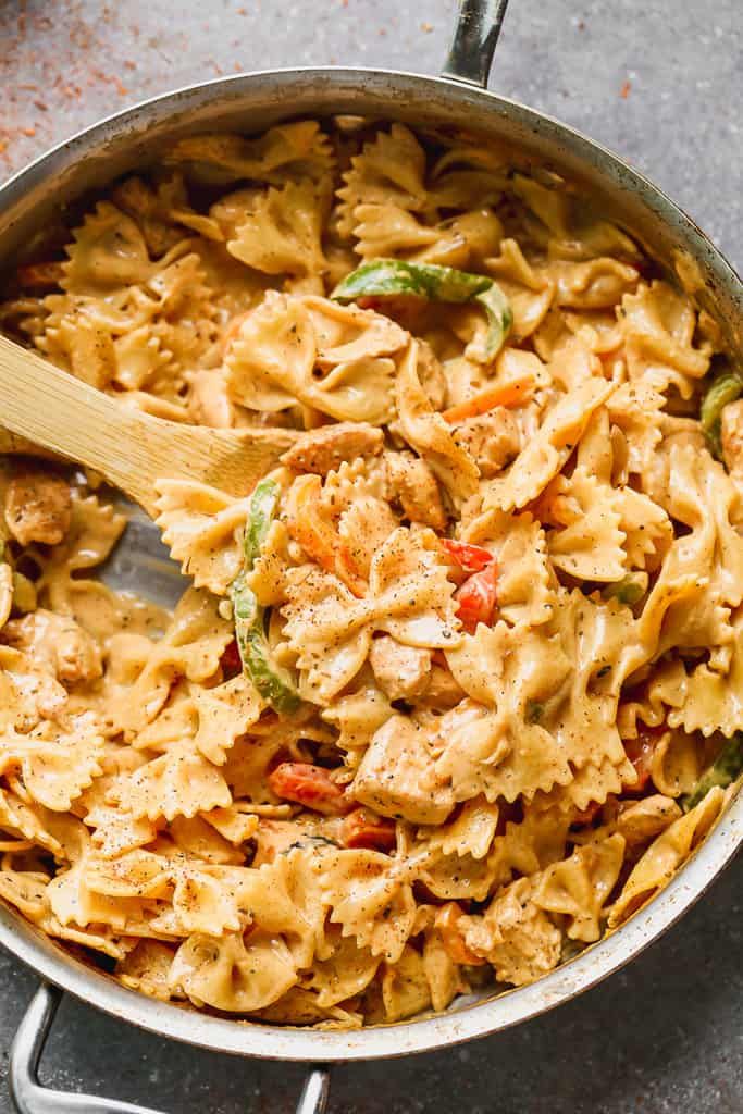 Easy Cajun Chicken Pasta | Recipe | Easy cajun chicken pasta, Chicken