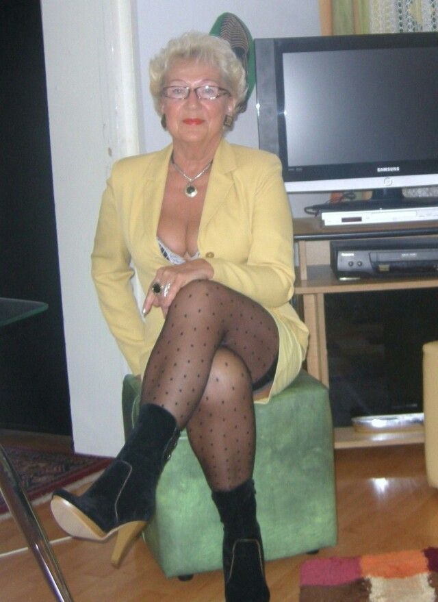 mature-boots-lust-slut-sex