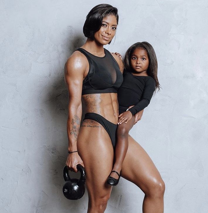 Domina fit mother sport