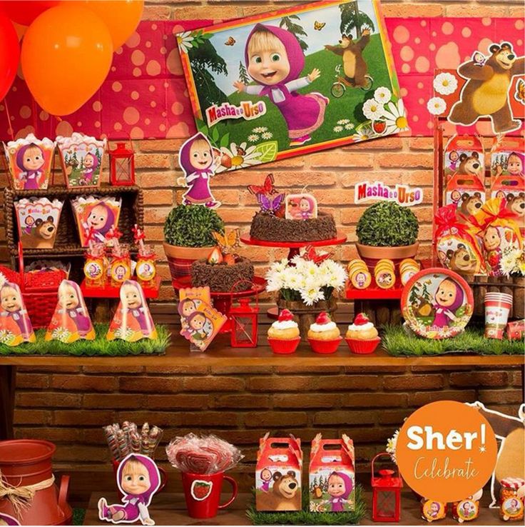 754 Best Masha Y El Oso Images On Pinterest Biscuit Biscuits And Ideas Decoración Y Manualidades Para Fiestas Una Fiesta De Masha El