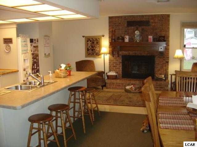 409 Dennis St Adrian Mi 49221 Realtor Com Home Home And Family Building A House