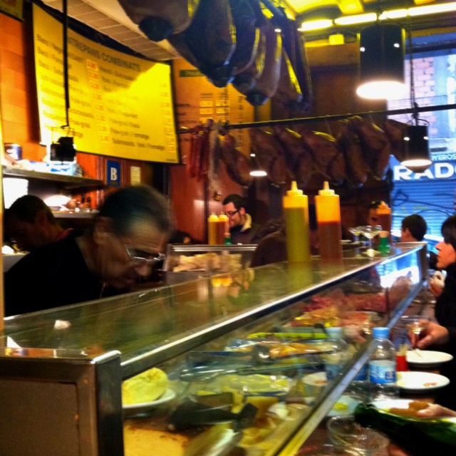Best restaurant in Barcelona | Barcelona, Restaurant, Wanderlust