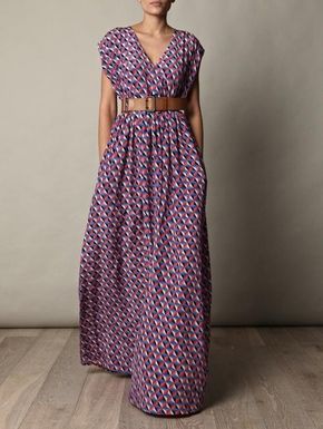 Awesome So easy to sew: it’s just 4 rectangles. Measure shoulder to hem length, then…