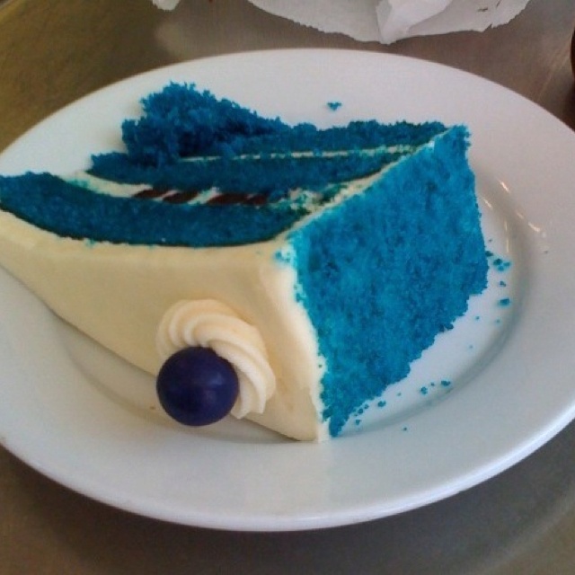 How To Make A Cake Blue Inside How To Make A Cake Blue Inside